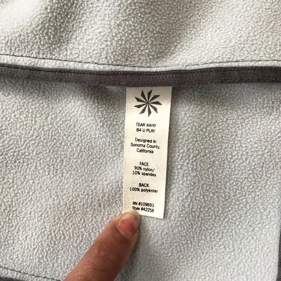 Athleta Women Gray Double Breast Raincoat Trench Coat Collar and Modern Fit - Picture 12 of 12